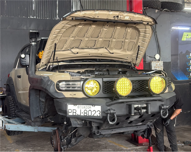 Image hover effect image